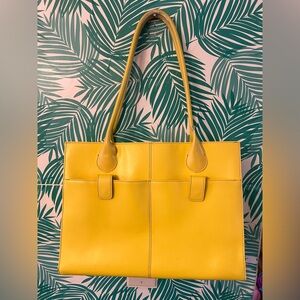 Wilson’s bright yellow leather tote multi pockets guc